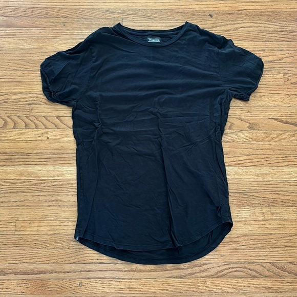 onebyone black t shirt - Picture 1 of 3